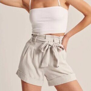 Abercrombie & Fitch Linen-Blend Belted Shorts. Size S